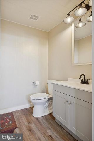 48 CHRISTI DR, Barto, PA 19504