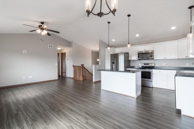 720 Mulligan Street, Mankato, MN 56001