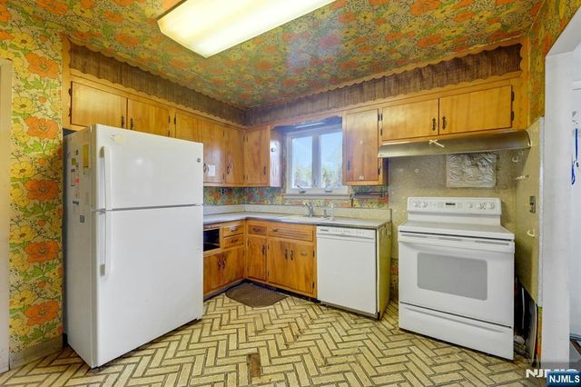 599 Concord Street, New Milford, NJ 07646