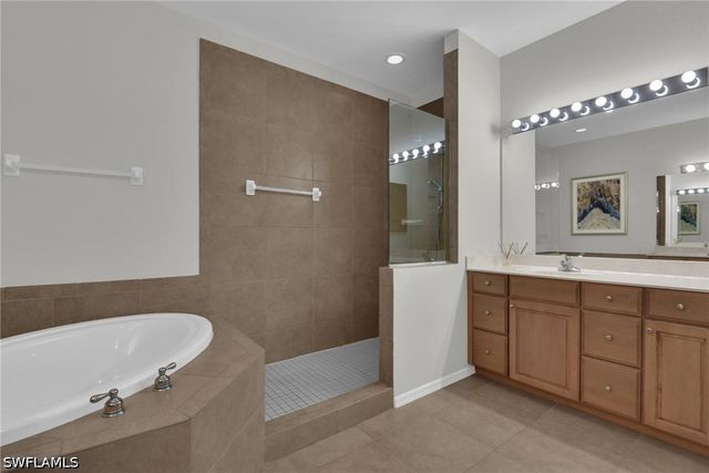 12870 Carrington CIR 203, Naples, FL 34105