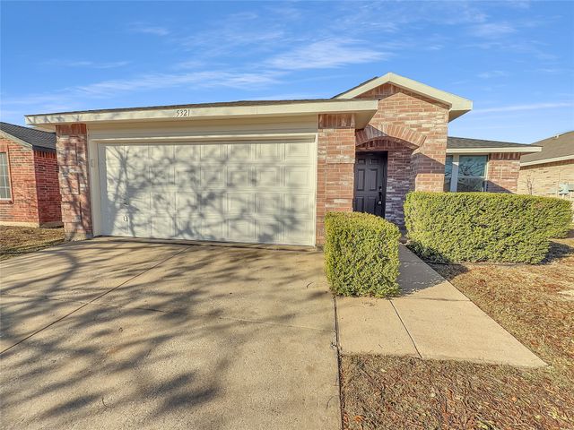 5321 Temecula Road, Fort Worth, TX 76244