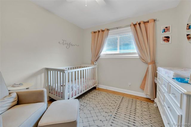 10070 Buckingham Avenue, Allen Park, MI 48101