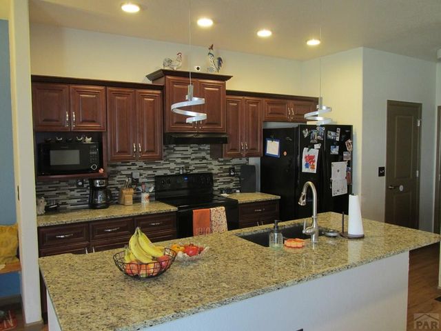 1603 Positano Ct, Pueblo, CO 81008