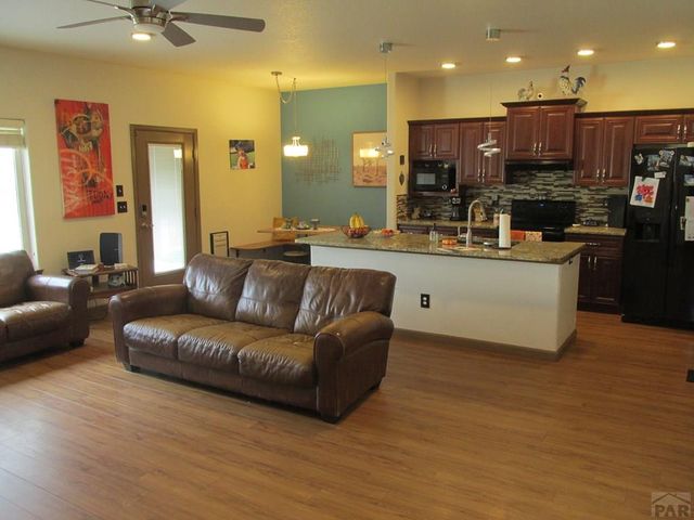 1603 Positano Ct, Pueblo, CO 81008