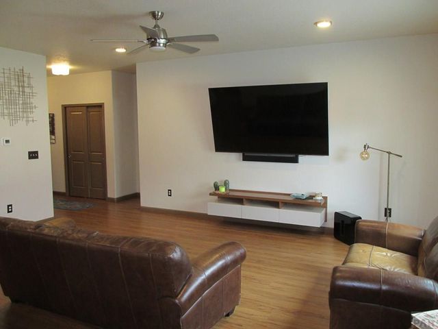 1603 Positano Ct, Pueblo, CO 81008