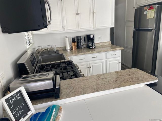 900 N Cleveland Street 16, Oceanside, CA 92054