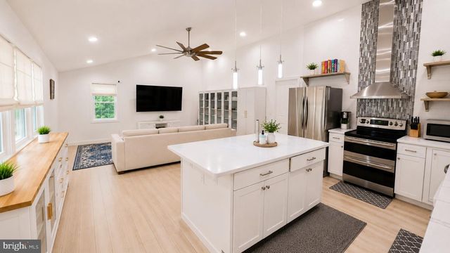 2025 LOWER MARLBORO RD, Owings, MD 20736