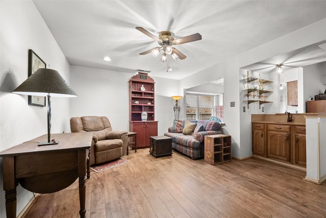 2042 Cologne Drive, Carrollton, TX 75007