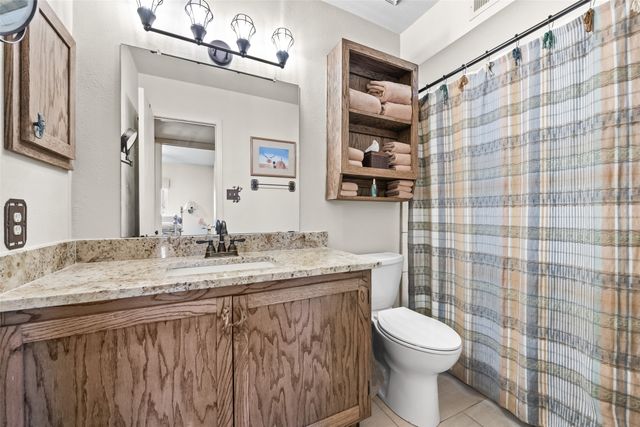 2042 Cologne Drive, Carrollton, TX 75007