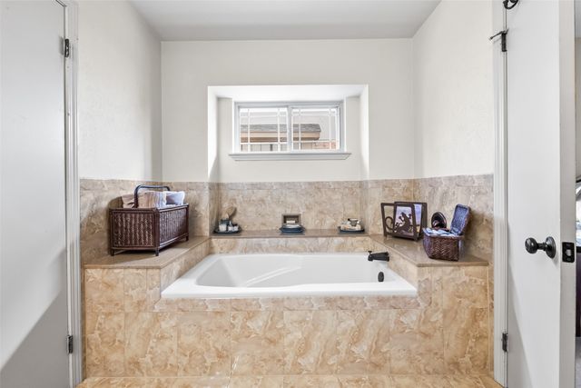 2042 Cologne Drive, Carrollton, TX 75007