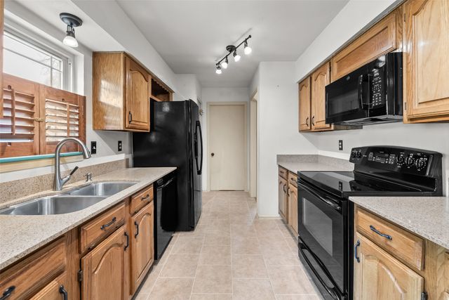 2042 Cologne Drive, Carrollton, TX 75007