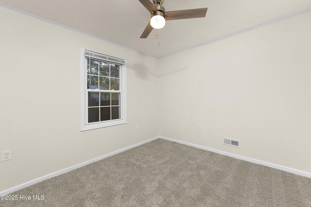 404 Decatur Road, Jacksonville, NC 28540