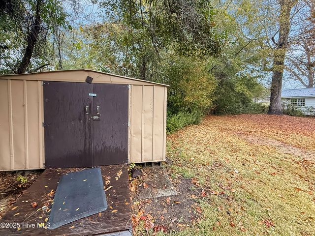 404 Decatur Road, Jacksonville, NC 28540