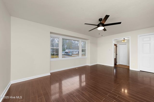 404 Decatur Road, Jacksonville, NC 28540