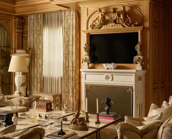 1900 Spindrift Dr, La Jolla, CA 92037