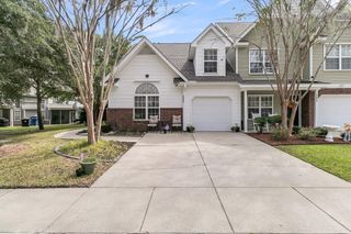 8666 Grassy Oak Trail, North Charleston, SC 29420