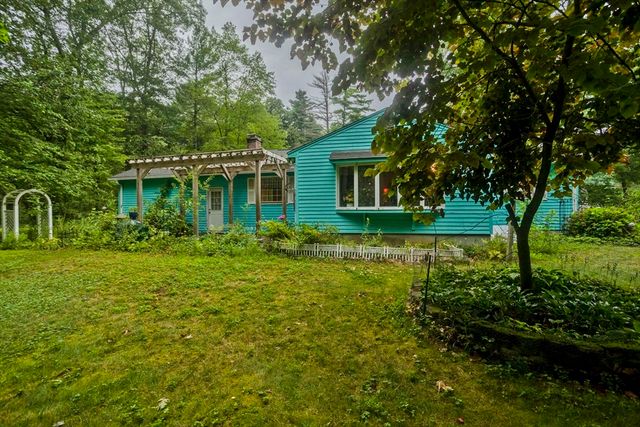 460 Soule Rd, Wilbraham, MA 01095