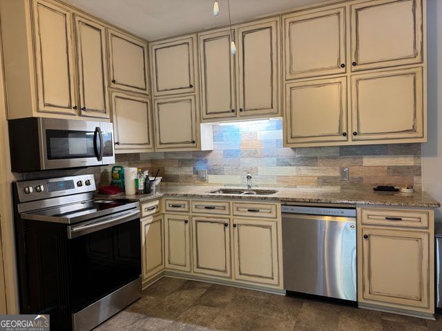 507 W Harris Street, Pine Mountain, GA 31822