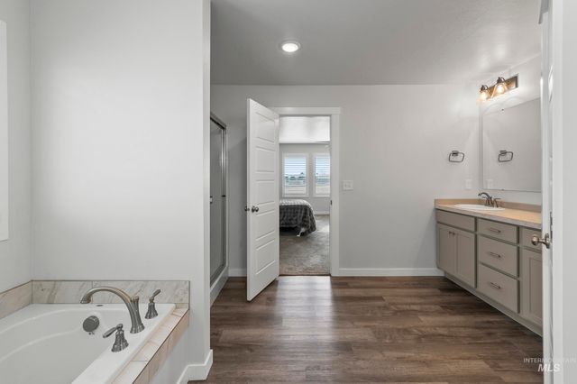 17184 N Plumage Way, Nampa, ID 83687