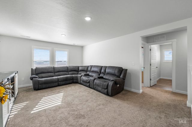 17184 N Plumage Way, Nampa, ID 83687