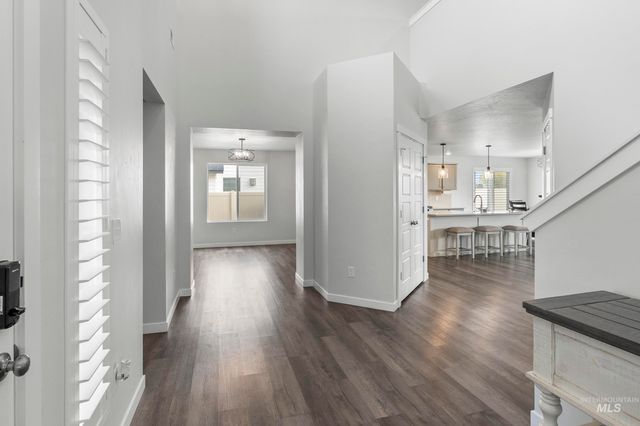 17184 N Plumage Way, Nampa, ID 83687