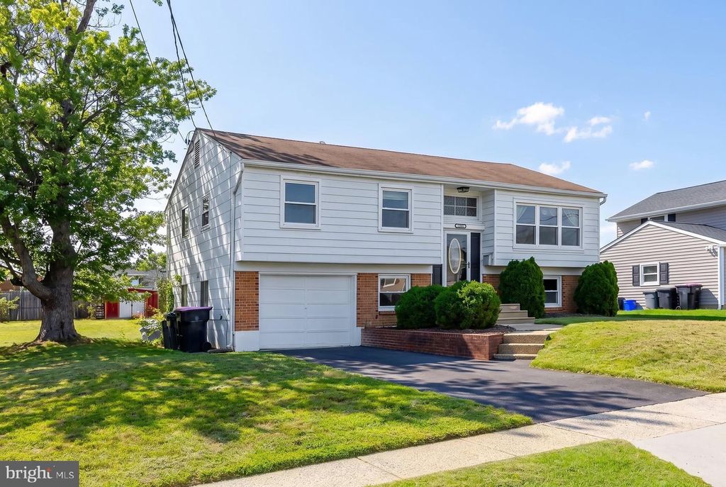 1037 LYNWOOD LN, SOMERDALE, NJ 08083 — photo 2