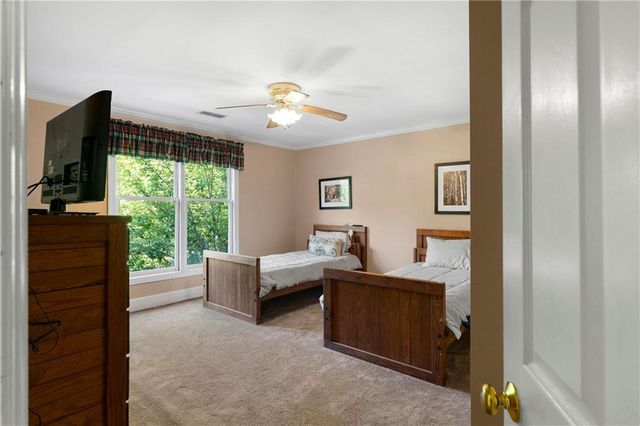 24 Commerce Row NE, Cartersville, GA 30121