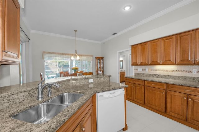 1860 KINSMERE DRIVE, Trinity, FL 34655