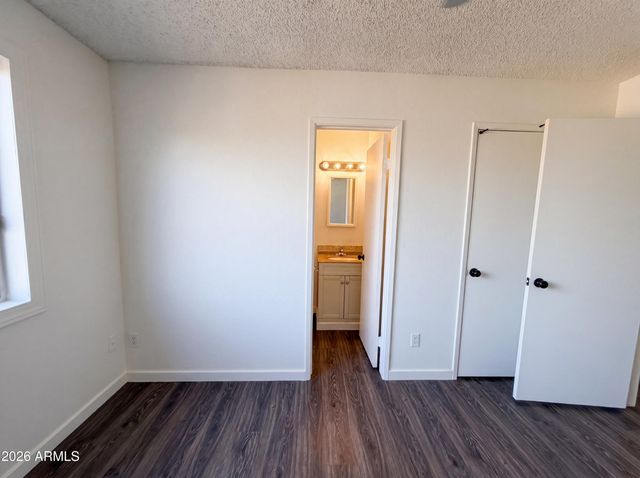12028 N 41ST Drive, Phoenix, AZ 85029