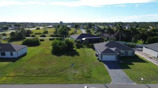 2012 NW 24th Place, Cape Coral, FL 33993
