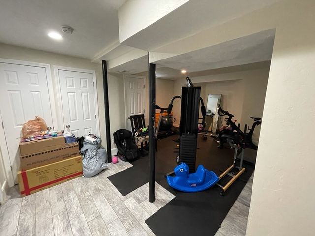 20 Ford St 20, Boston, MA 02128