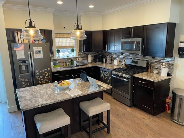 20 Ford St 20, Boston, MA 02128