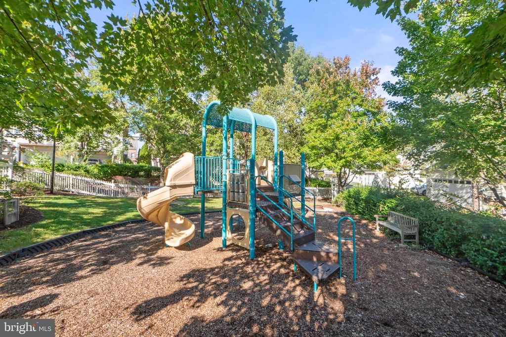 13121 CLARKSBURG SQUARE RD, Clarksburg, MD 20871