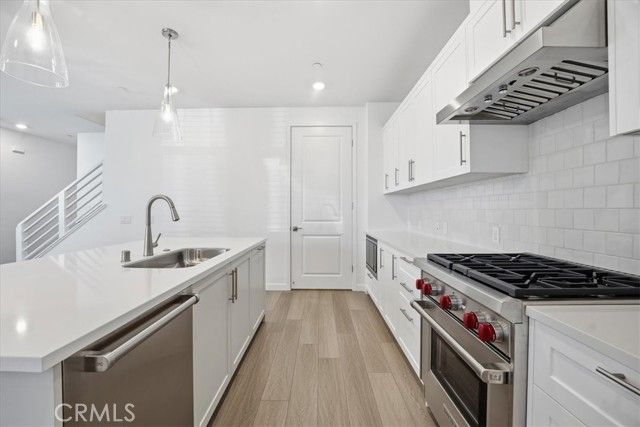 2378 Channel Drive 105, Ventura, CA 93003