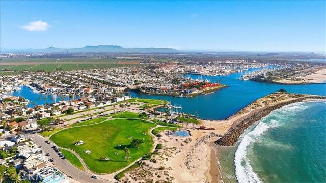 2378 Channel Drive 105, Ventura, CA 93003