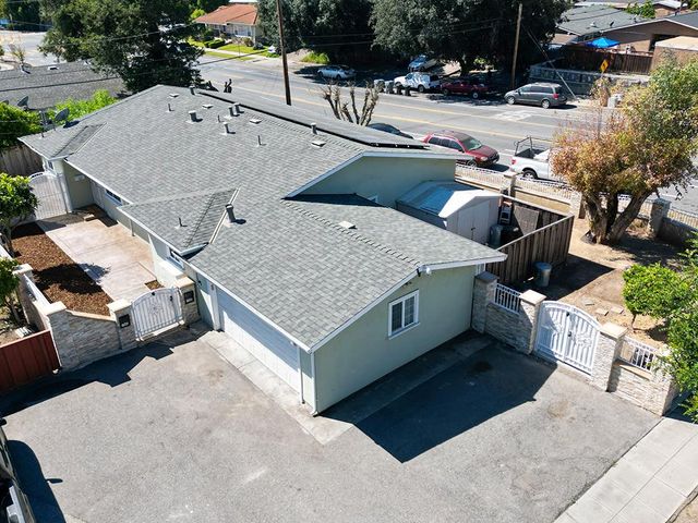 1582 Fall Avenue, San Jose, CA 95127