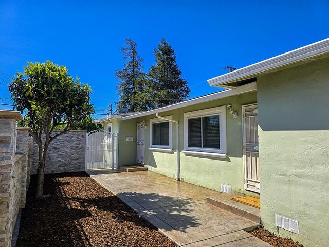 1582 Fall Avenue, San Jose, CA 95127
