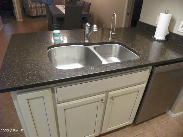 8653 E Royal Palm Road 1002, Scottsdale, AZ 85258