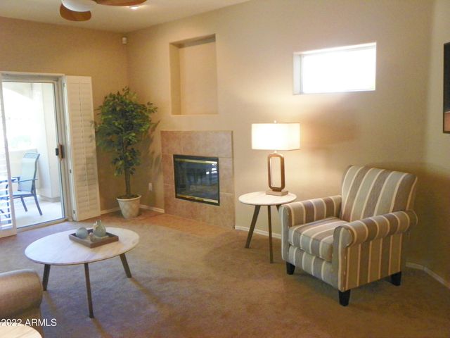 8653 E Royal Palm Road 1002, Scottsdale, AZ 85258