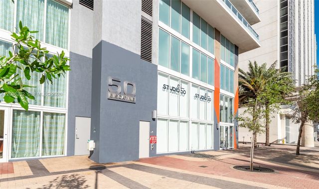 50 Biscayne Boulevard 3906, Miami, FL 33132