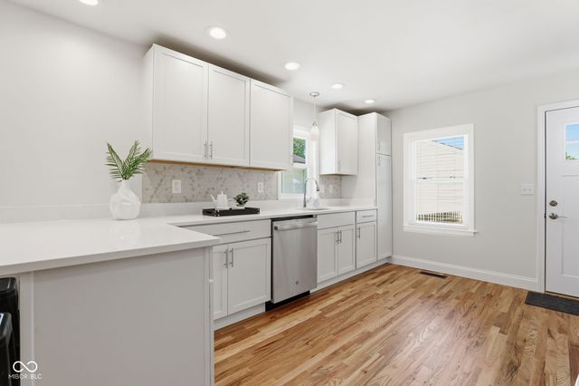 5018 Primrose Avenue, Indianapolis, IN 46205