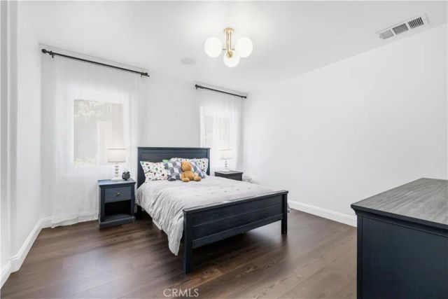 9916 Rathburn, Los Angeles, CA 91325