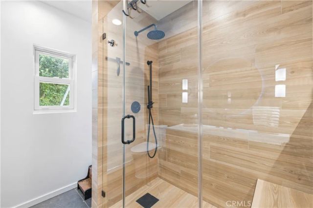 9916 Rathburn, Los Angeles, CA 91325