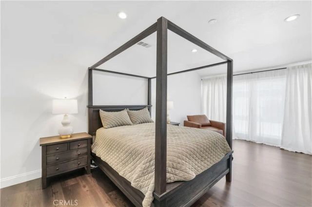 9916 Rathburn, Los Angeles, CA 91325