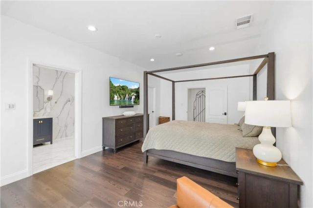 9916 Rathburn, Los Angeles, CA 91325