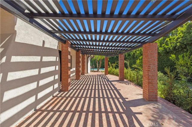 9916 Rathburn, Los Angeles, CA 91325