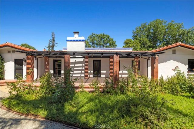 9916 Rathburn, Los Angeles, CA 91325