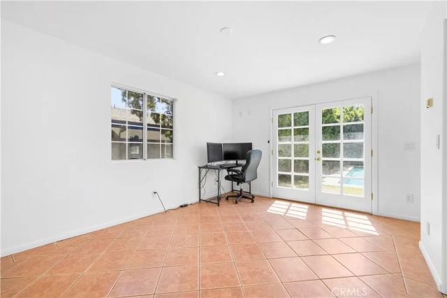 9916 Rathburn, Los Angeles, CA 91325
