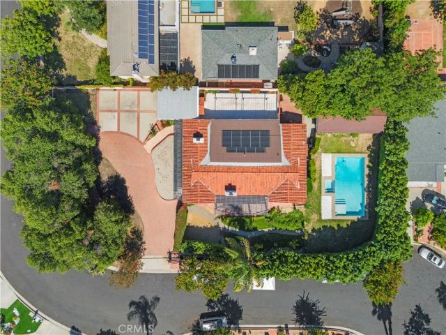 9916 Rathburn, Los Angeles, CA 91325