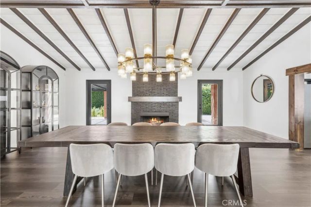 9916 Rathburn, Los Angeles, CA 91325